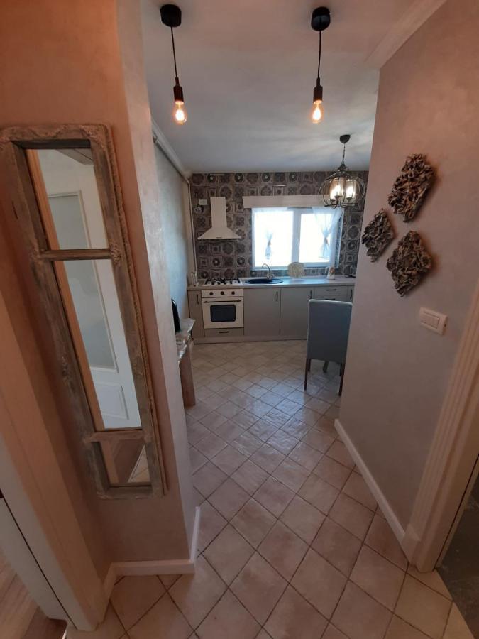 Апартаменти Restauro Apartament Бузеу Екстер'єр фото