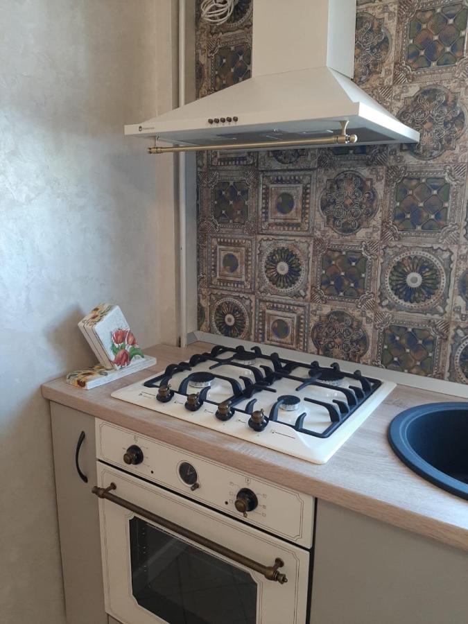 Апартаменти Restauro Apartament Бузеу Екстер'єр фото